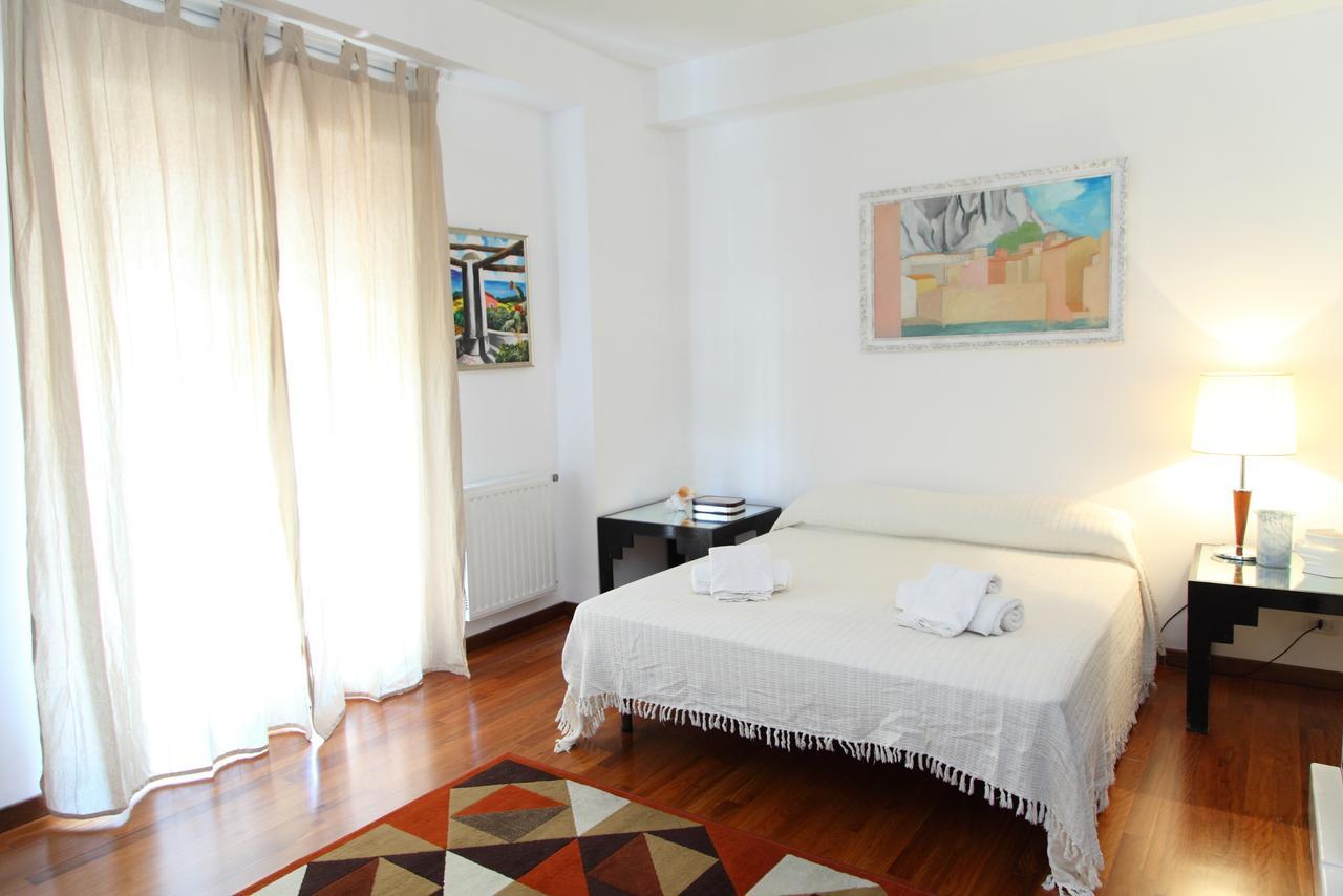 Family House - By Vacation Service Cefalù Exterior foto